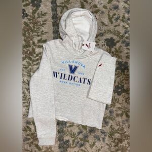 League91 Villanova Wildcats crop hoodie